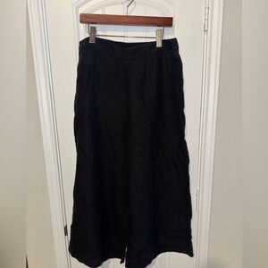 Chico’s Women's black linen cropped pants